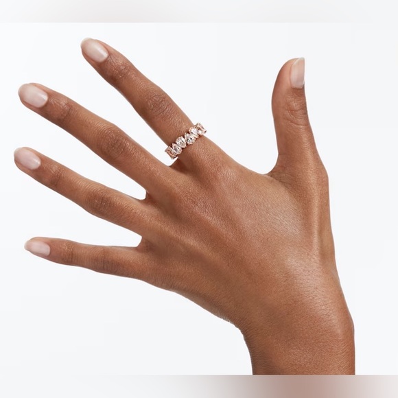Swarovski Rose Gold Vittore Ring | Drop Cut | White | 7/55 | New | Swan Signed - Picture 4 of 10